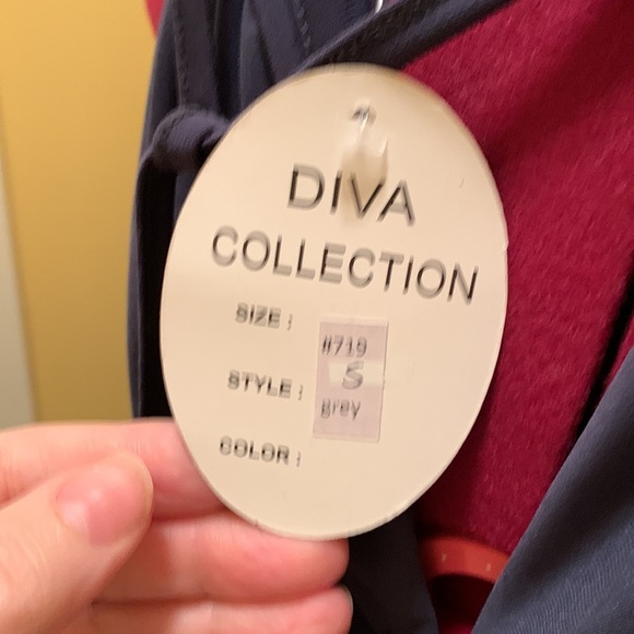 NWT Diva Collection Sequin Waist sleeveless gown with Bra - Picture 14 of 15